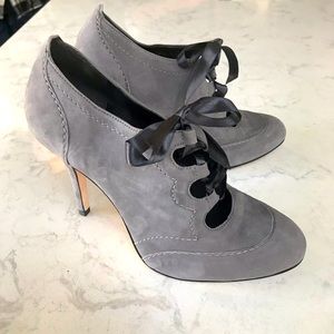 Talbots Gray Suede with Black Ribbon Tie-up Heels 8M